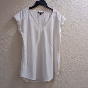 Express Classic White V-Neck Blouse
